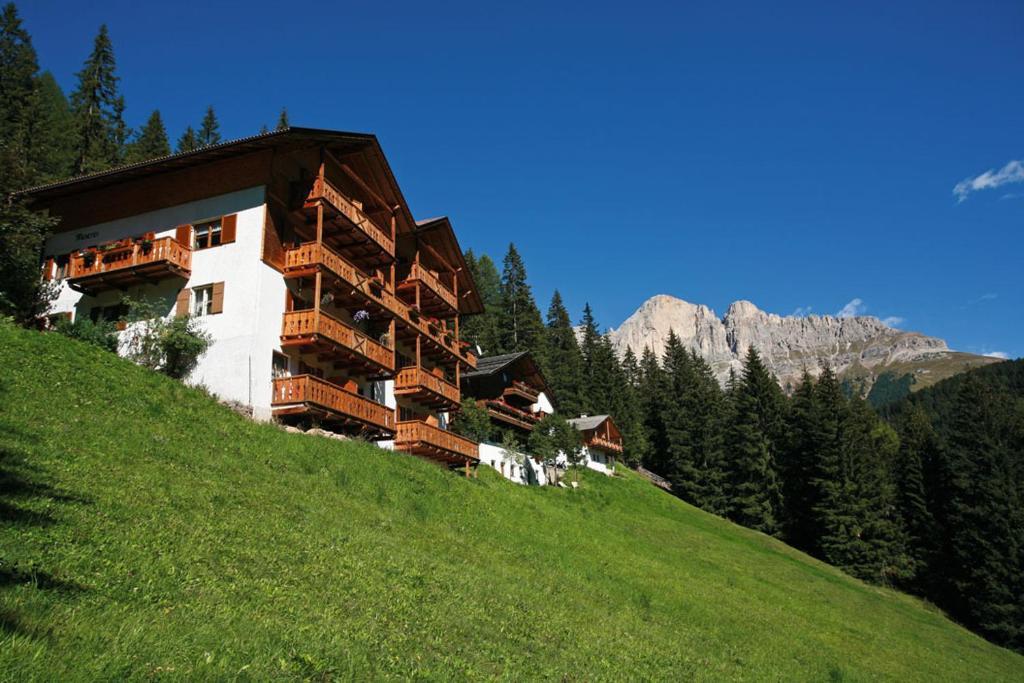 Gasthof Meierei Carezza al Lago Zewnętrze zdjęcie